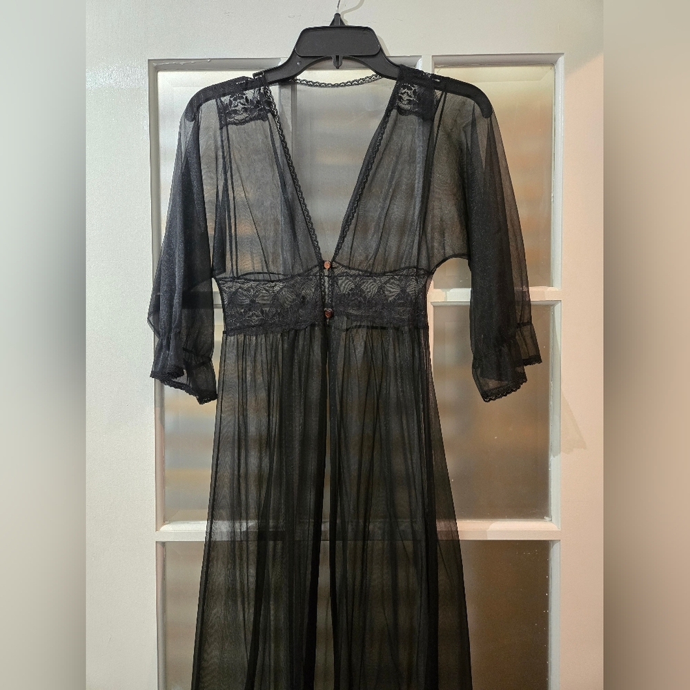 Elegant Black Sheer Lace Nightgown